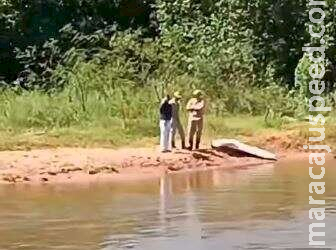 Adolescente morre afogado durante banho de rio com os amigos em Costa Rica Adolescente morre afogado durante banho de rio com os amigos em Costa Rica