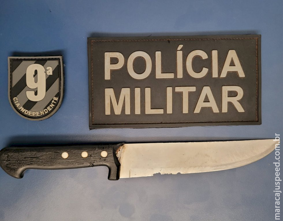 Após ameaça, jovem é preso e faca é apreendida pela PM Após ameaça, jovem é preso e faca é apreendida pela PM