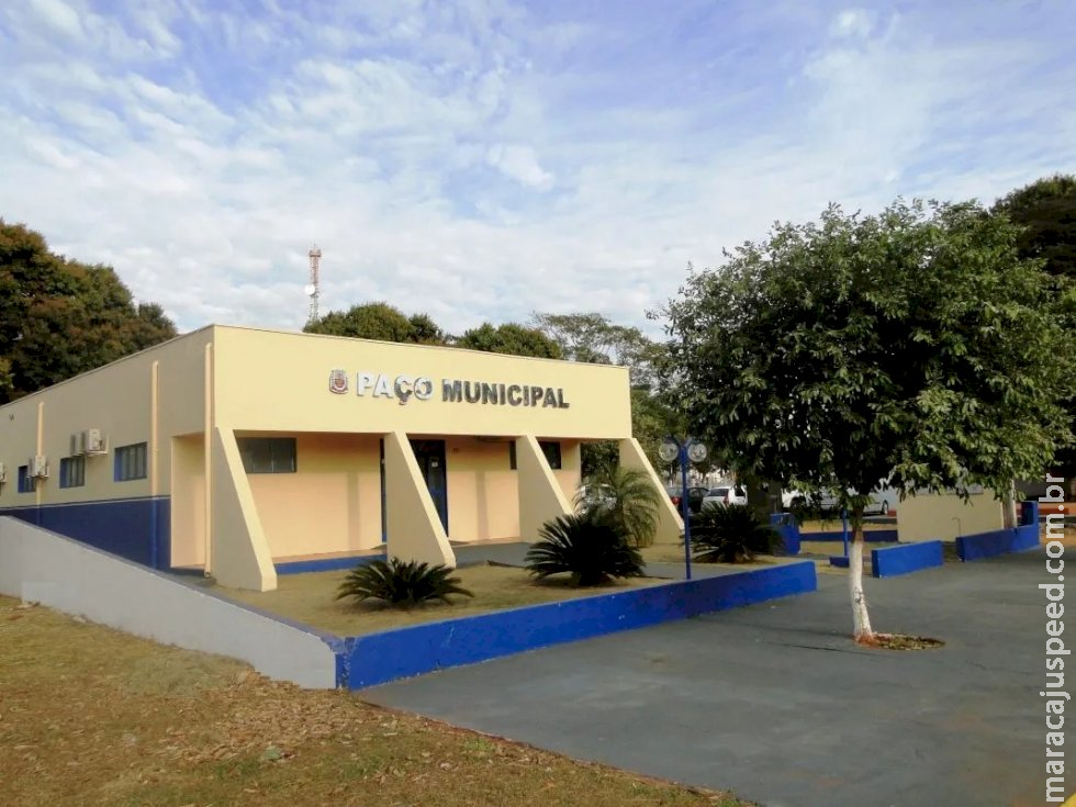 Após denúncia de nepotismo, prefeitura pode ser obrigada a instituir ponto eletrônico