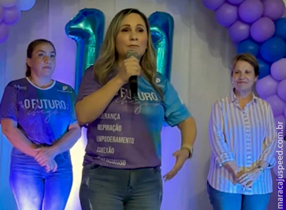 Com apoio de Tereza Cristina, prefeita de Jardim anuncia pré-candidatura à reeleição Com apoio de Tereza Cristina, prefeita de Jardim anuncia pré-candidatura à reeleição
