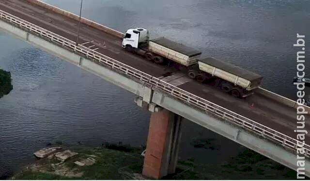 Com novas "patologias", ponte em obras sobre o Rio Paraguai terá balança e radar Com novas "patologias", ponte em obras sobre o Rio Paraguai terá balança e radar
