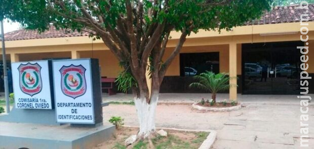 Dois adolescentes morrem em acidente com carro no Paraguai Dois adolescentes morrem em acidente com carro no Paraguai