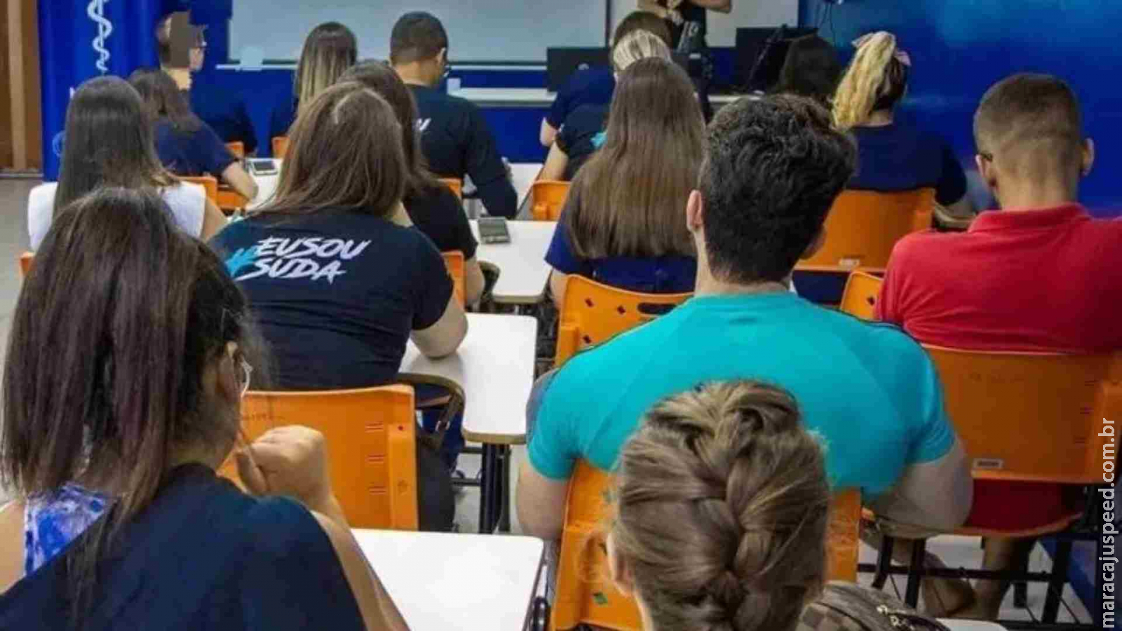 Governo decreta programa que pagará ‘salário’ de R$ 1.320 para estudantes em MS