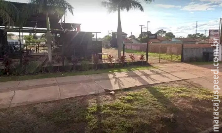 Homem é executado com 13 tiros na saída de pagode em Campo Grande Homem é executado com 13 tiros na saída de pagode em Campo Grande