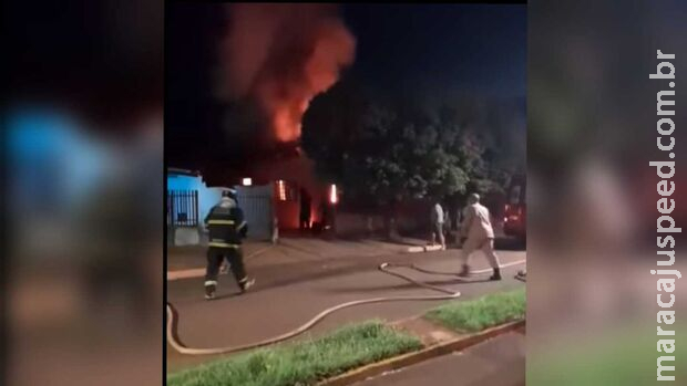 Incêndio destrói casa em Rio Brilhante Incêndio destrói casa em Rio Brilhante