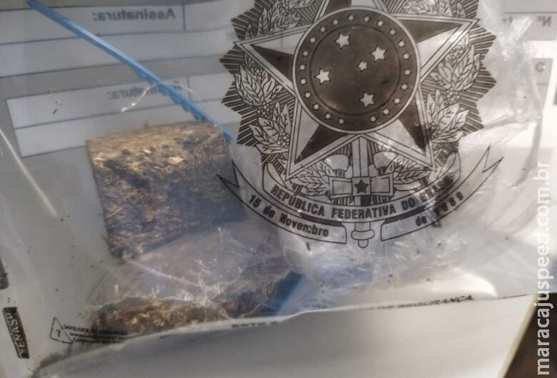Interno é flagrado com maconha no semiaberto e alega consumo próprio Interno é flagrado com maconha no semiaberto e alega consumo próprio