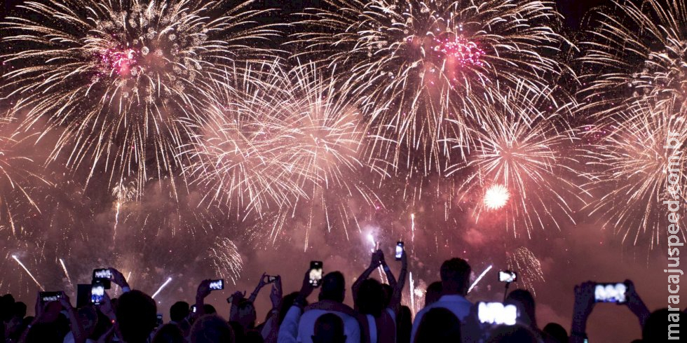 Médicos alertam sobre riscos do manuseio de fogos de artifício