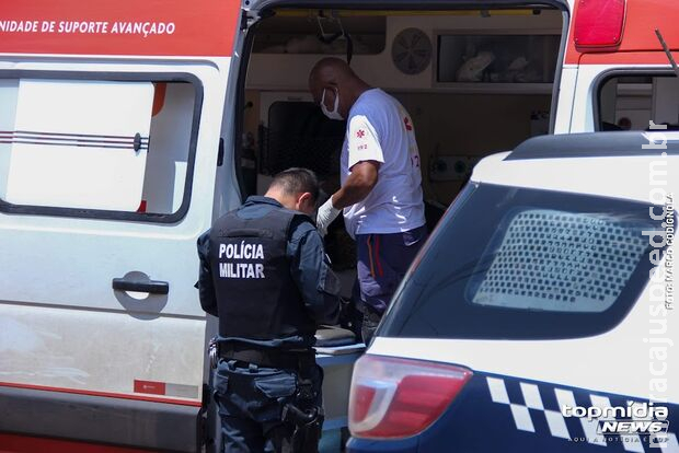 Moradores espancam suspeito de estuprar criança em Corumbá Moradores espancam suspeito de estuprar criança em Corumbá