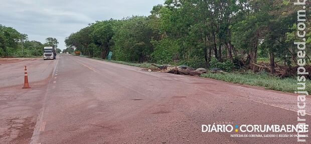 Motorista com família a bordo é preso com carro furtado em Corumbá Motorista com família a bordo é preso com carro furtado em Corumbá
