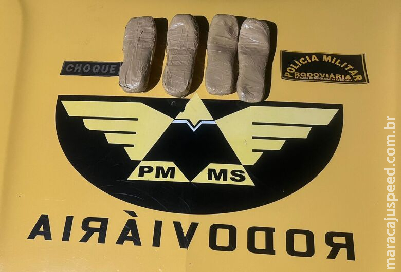 Mulher e adolescentes são flagradas transportando cocaína avaliada em R$ 100 mil Mulher e adolescentes são flagradas transportando cocaína avaliada em R$ 100 mil