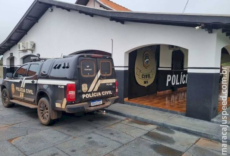 Mulher é agredida e tem celular levado em assalto Mulher é agredida e tem celular levado em assalto