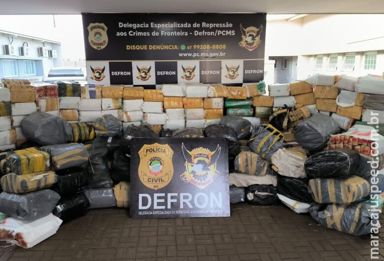 Polícia apreende mais de cinco toneladas de maconha na fronteira Polícia apreende mais de cinco toneladas de maconha na fronteira