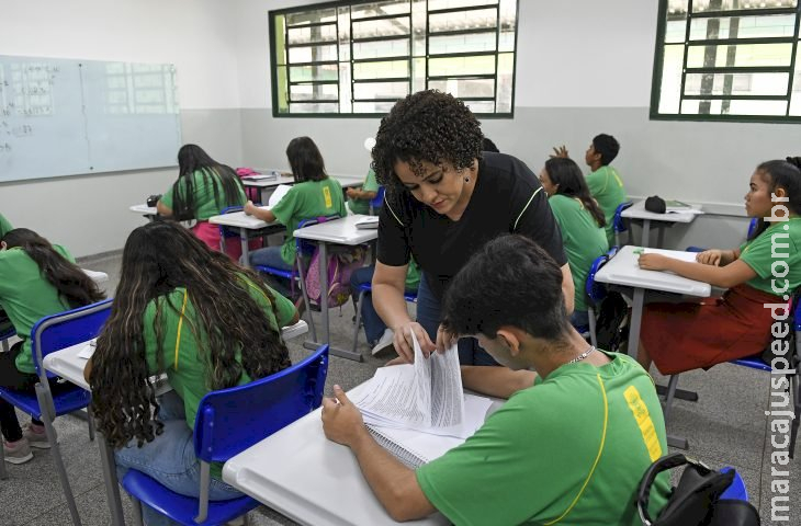 SED divulga edital de abertura do processo seletivo para professores temporários da REE