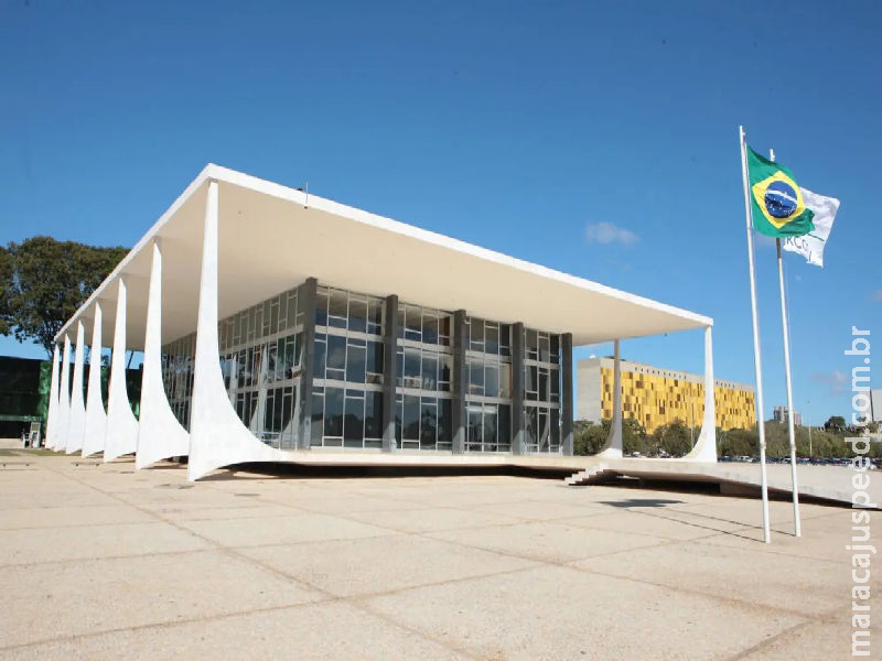 STF retoma julgamento sobre licença-paternidade nesta quarta-feira