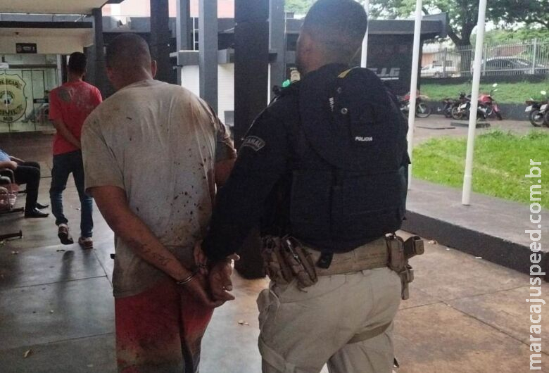 Veículos com sinais identificadores adulterados são apreendidos e homens presos Veículos com sinais identificadores adulterados são apreendidos e homens presos