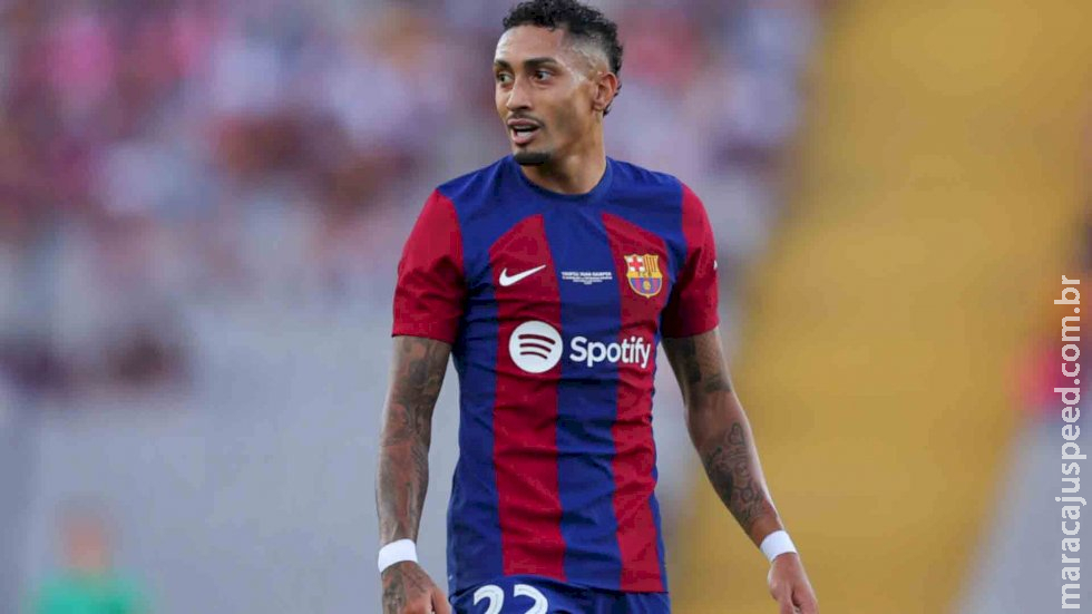 Barcelona confirma lesão e Raphinha será desfalque na final da Supercopa da Espanha Barcelona confirma lesão e Raphinha será desfalque na final da Supercopa da Espanha