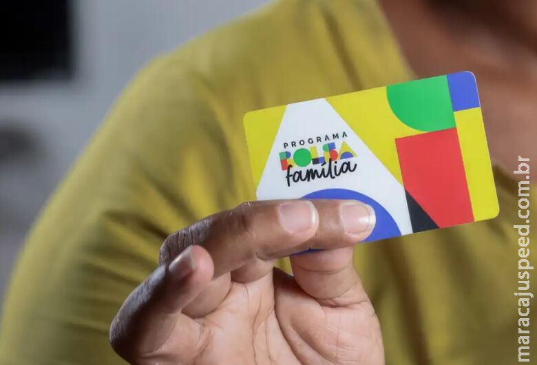 Caixa paga novo Bolsa Família a beneficiários com NIS de final 4 Caixa paga novo Bolsa Família a beneficiários com NIS de final 4