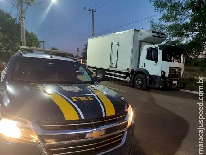 Caminhoneiro é preso por inventar roubo para ficar com dinheiro da empresa Caminhoneiro é preso por inventar roubo para ficar com dinheiro da empresa