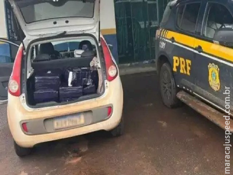 Casal é preso com 363 kg de maconha no porta-malas de carro que saiu de Caarapó Casal é preso com 363 kg de maconha no porta-malas de carro que saiu de Caarapó