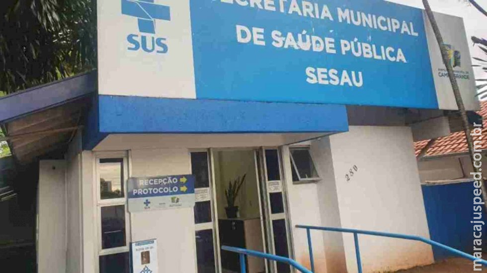 Casal no comando e secretária menos acessível criam tensão na véspera de mudanças na Sesau Casal no comando e secretária menos acessível criam tensão na véspera de mudanças na Sesau