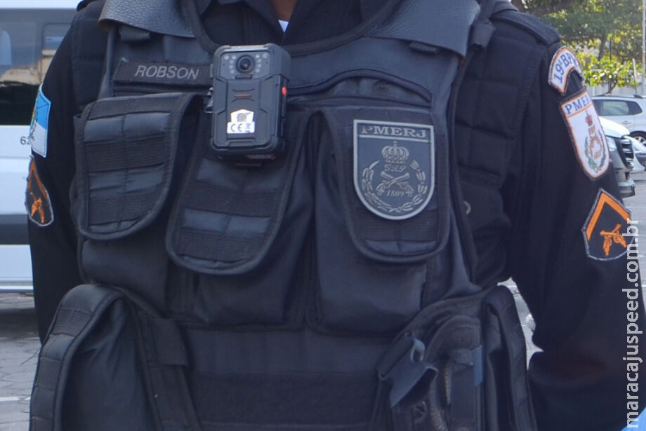 Conselho do Ministério da Justiça recomenda câmeras nos uniformes de policiais