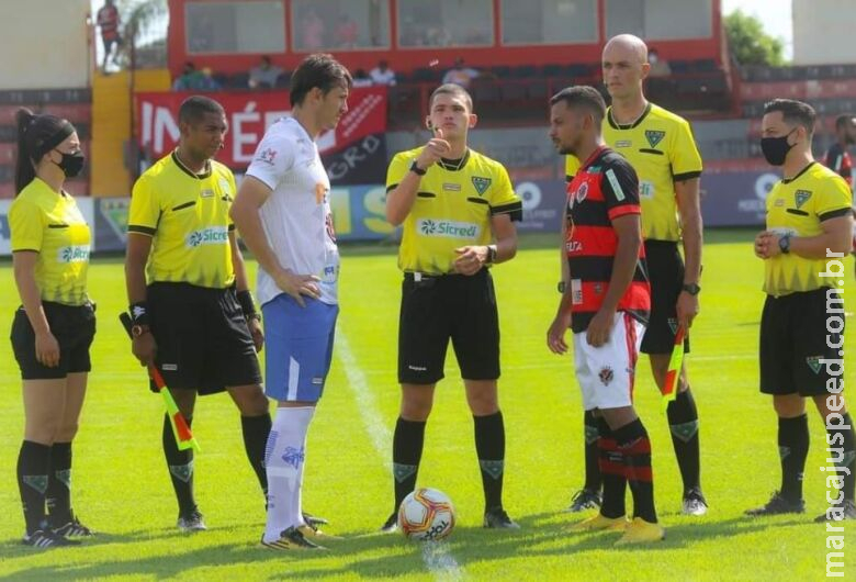 Curso de Formação de Árbitro de Futebol acontece entre fevereiro e julho Curso de Formação de Árbitro de Futebol acontece entre fevereiro e julho