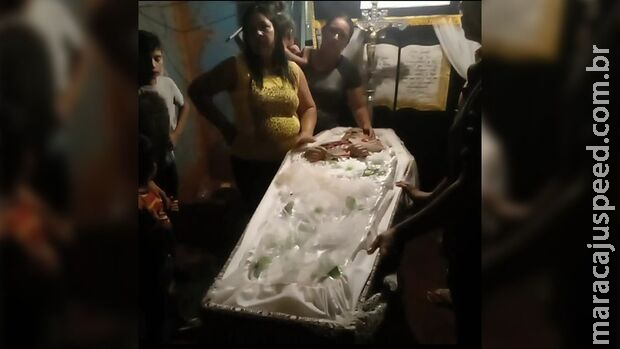 Declarada viva em velório, mulher é confirmada morta novamente por médicos em Pedro Juan Caballero Declarada viva em velório, mulher é confirmada morta novamente por médicos em Pedro Juan Caballero