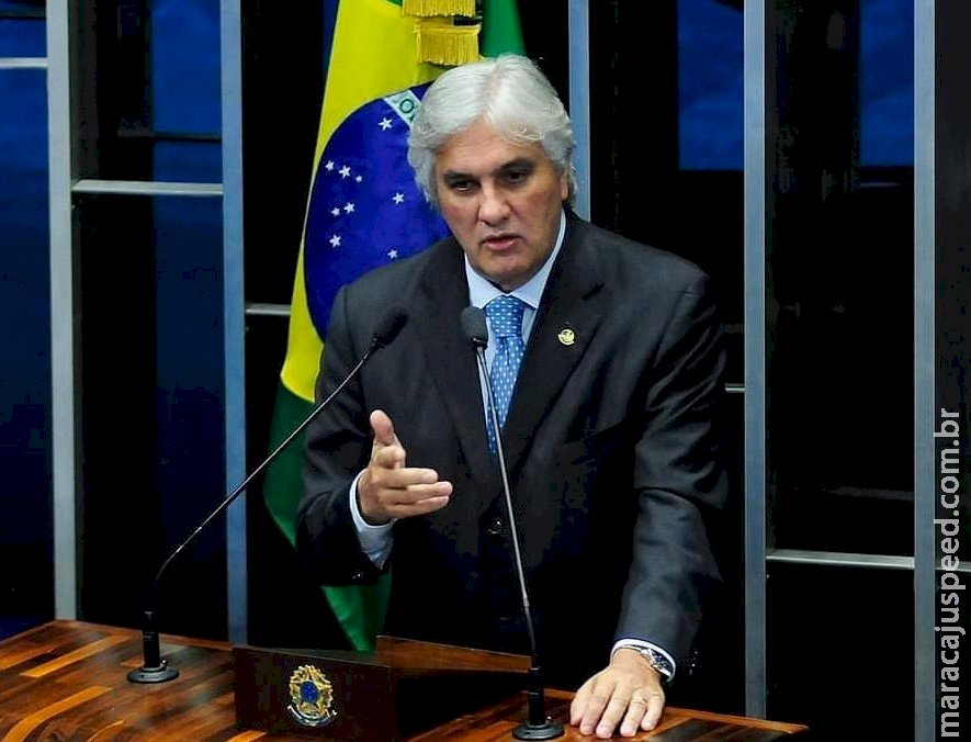 Delcídio quer PRD fora de polarizações e trabalha por candidatura própria na Capital Delcídio quer PRD fora de polarizações e trabalha por candidatura própria na Capital