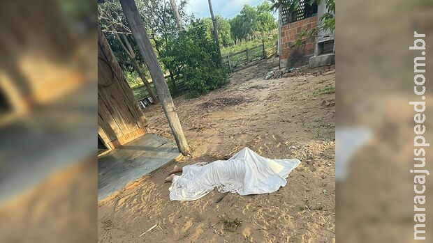 Enteada é acusada de matar padrasto a facada em área de difícil acesso em Corumbá Enteada é acusada de matar padrasto a facada em área de difícil acesso em Corumbá