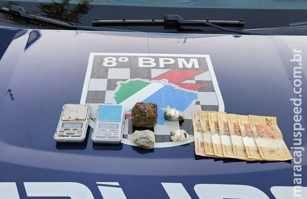 Espertinho: jovem disfarça, joga droga fora, mas acaba preso em Batayporã Espertinho: jovem disfarça, joga droga fora, mas acaba preso em Batayporã