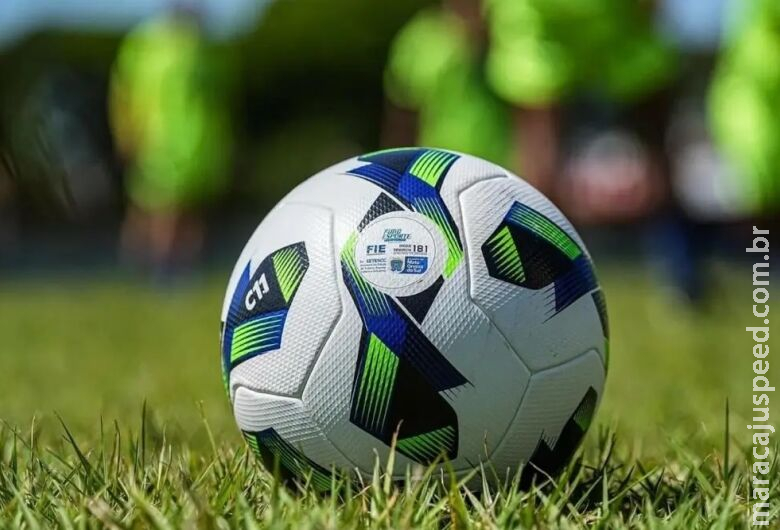 Federação sorteia uma bola oficial do Campeonato Sul-Mato-Grossense por rodada Federação sorteia uma bola oficial do Campeonato Sul-Mato-Grossense por rodada