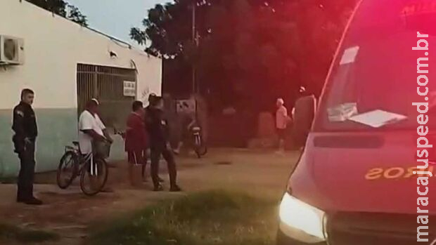 Incêndio em kitnet deixa uma pessoa em estado grave em Dourados Incêndio em kitnet deixa uma pessoa em estado grave em Dourados