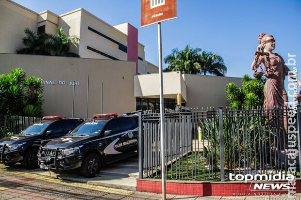 Justiça solta mulher que esfaqueou ex-marido em casa de massagem no Jóquei Clube Justiça solta mulher que esfaqueou ex-marido em casa de massagem no Jóquei Clube