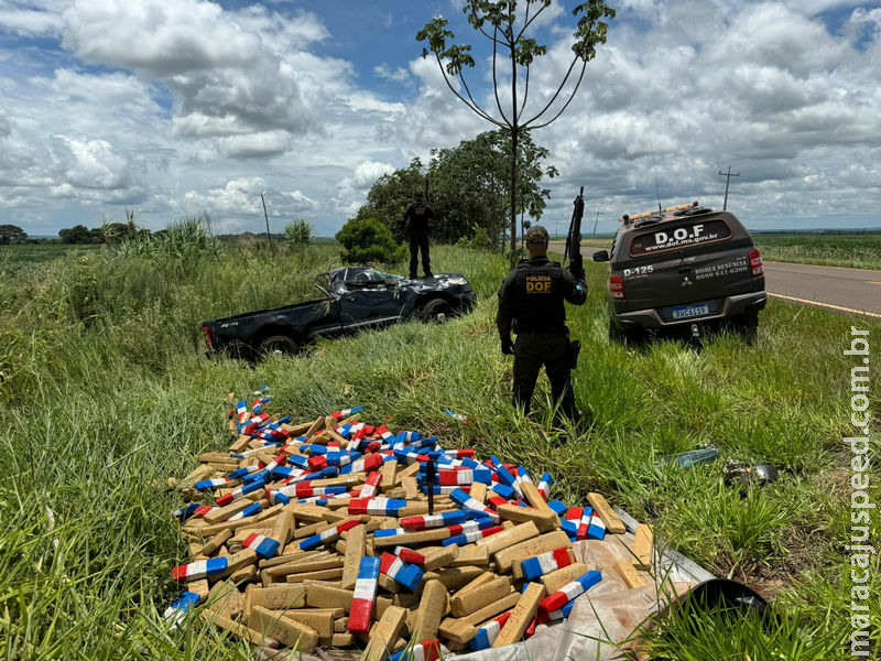Maracaju: Camionete fura bloqueio do DOF e capota com quase uma tonelada de maconha