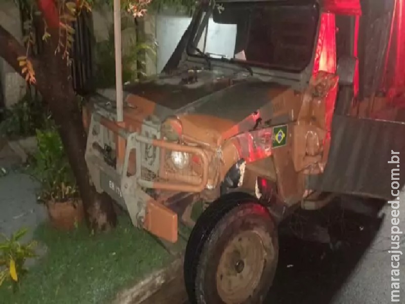 Militares presos por "falso furto" de viatura do Exército são transferidos para Campo Grande Militares presos por "falso furto" de viatura do Exército são transferidos para Campo Grande