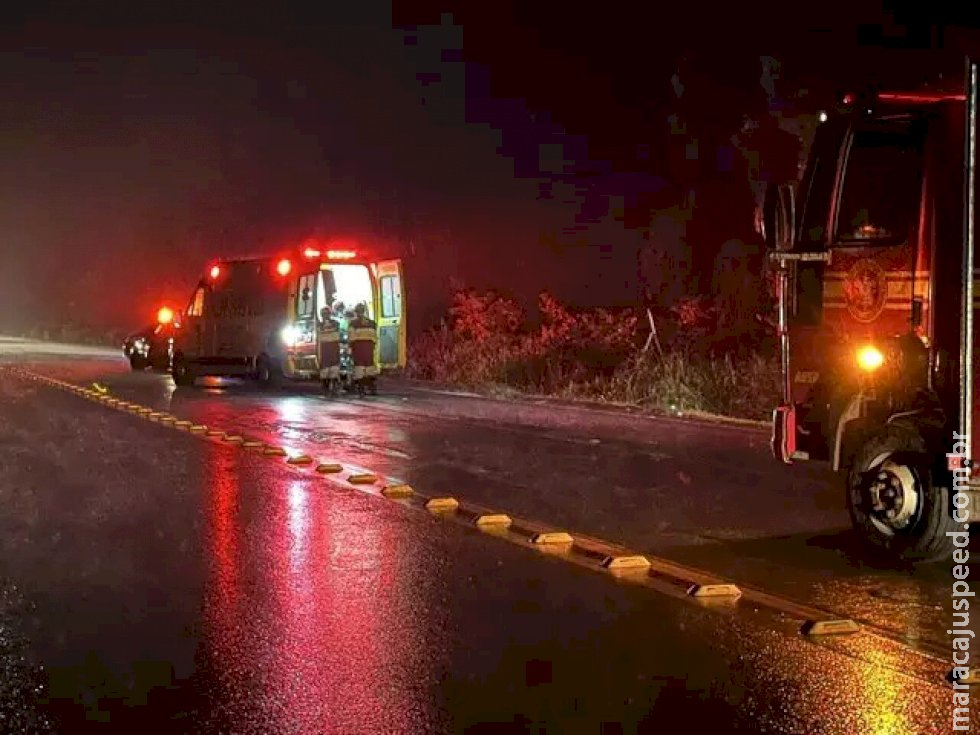 Motorista morre ao ser é arremessado de veículo em capotagem na rodovia BR-163