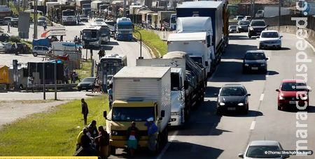 Motoristas têm novos prazos para regularizar exame toxicológico Motoristas têm novos prazos para regularizar exame toxicológico