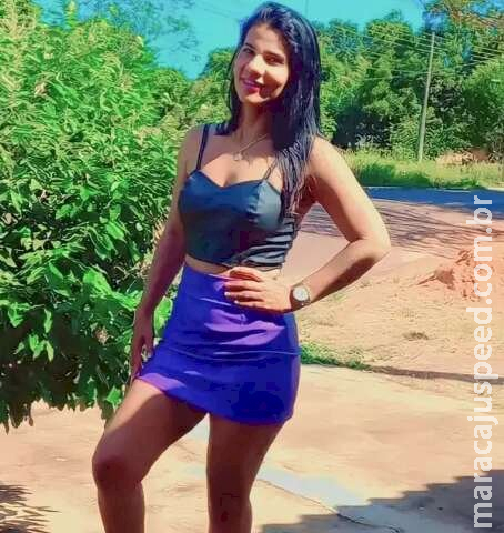 Mulher é assassinada com seis facadas pelo marido após discussão por ciúmes em Coxim Mulher é assassinada com seis facadas pelo marido após discussão por ciúmes em Coxim