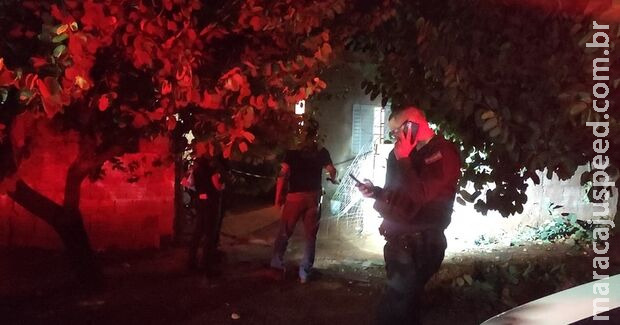 Pintor morreu sentado no sofá com tiro no rosto em Rio Brilhante Pintor morreu sentado no sofá com tiro no rosto em Rio Brilhante