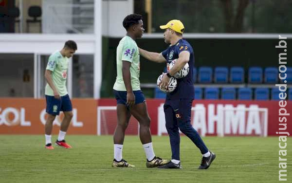 Ramon Menezes começa a fazer testes no time da seleção pré-olímpica Ramon Menezes começa a fazer testes no time da seleção pré-olímpica