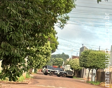 Suspeito de incendiar residência com crianças é morto em confronto com a Polícia em Sidrolândia Suspeito de incendiar residência com crianças é morto em confronto com a Polícia em Sidrolândia