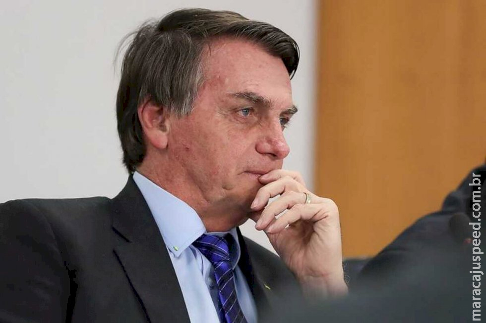 Bolsonaro diz que não tinha participação em suposto monitoramento de campanha pela Abin Bolsonaro diz que não tinha participação em suposto monitoramento de campanha pela Abin