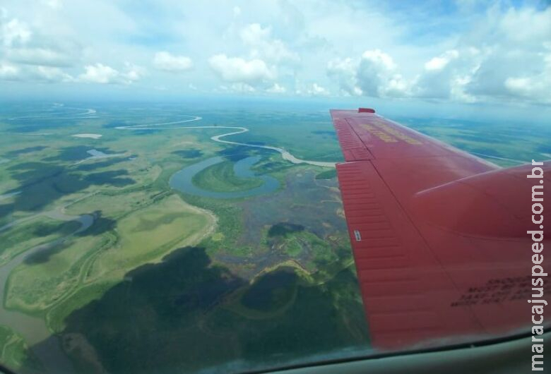 Bombeiros de MS combatem novo incêndio no Pantanal Bombeiros de MS combatem novo incêndio no Pantanal