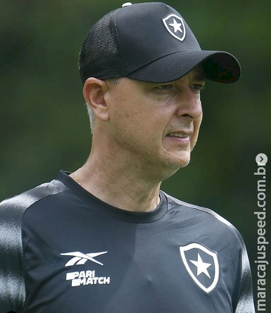 Botafogo anuncia a demissão do técnico Tiago Nunes