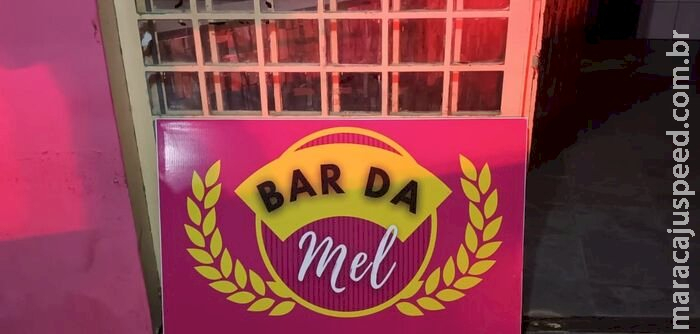 Casa de prostituição faz rifas e bingos com profissionais do sexo em MS