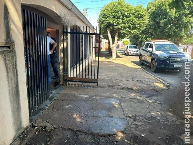 Descontrolado, filho agride mãe com soco no rosto em Três Lagoas Descontrolado, filho agride mãe com soco no rosto em Três Lagoas