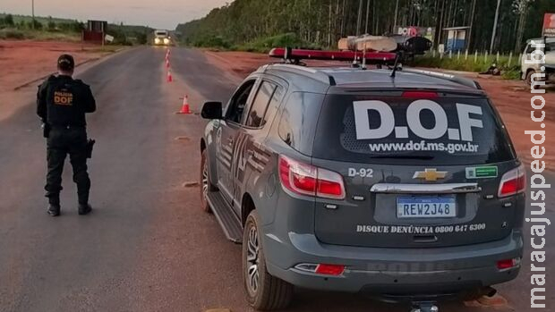 Dois foragidos são presos pela Polícia Militar na MS-386, em Amambai Dois foragidos são presos pela Polícia Militar na MS-386, em Amambai
