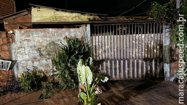 Esposa descobre traição e coloca fogo em casa com marido dentro em Nova Andradina Esposa descobre traição e coloca fogo em casa com marido dentro em Nova Andradina