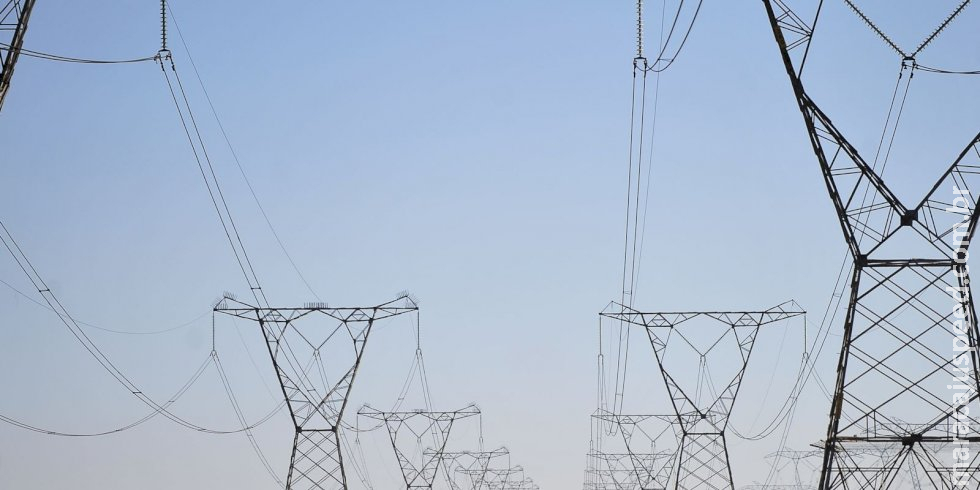 Exportação de energia a países vizinhos produz ganho de R$ 888 milhões
