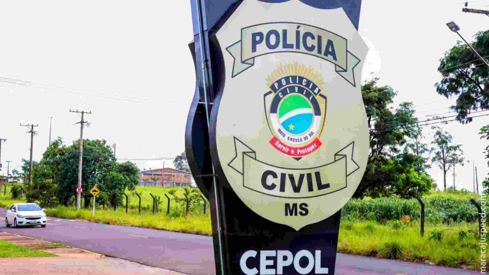 Fugitivo da gameleira é recapturado após ameaçar companheira com tiro de espingarda Fugitivo da gameleira é recapturado após ameaçar companheira com tiro de espingarda